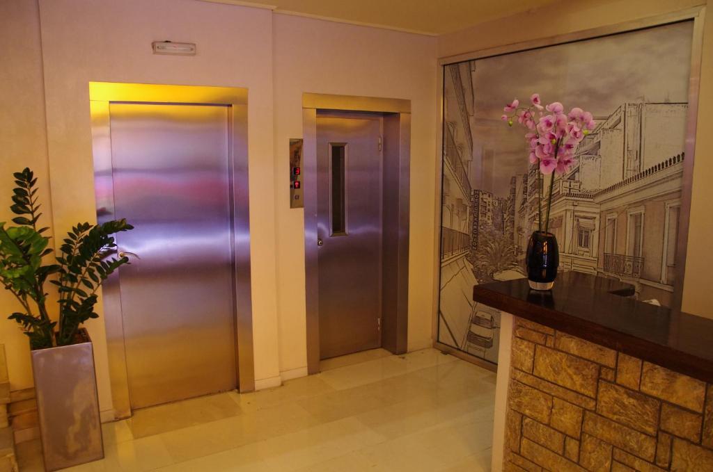 Hotel Exarchion Atenas Exterior foto